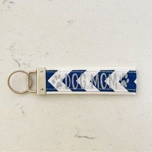 HANDMADE Dog Mom Navy White and Silver Glitter Keychain Holder Fob - NEW